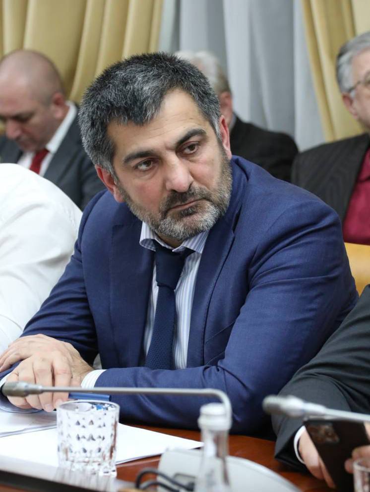 Гаджи Султанов прокомментировал итоги прямой линии Главы Республики Дагестан