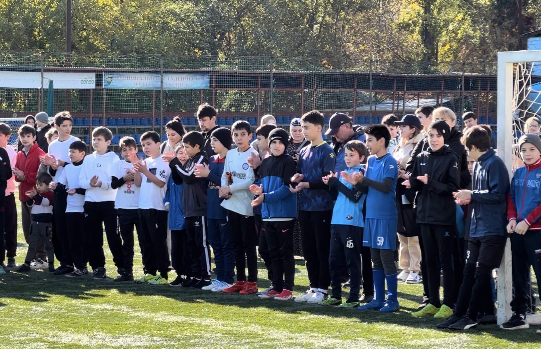 Матчи ШФЛ в Махачкале приурочили ко Дню народного единства