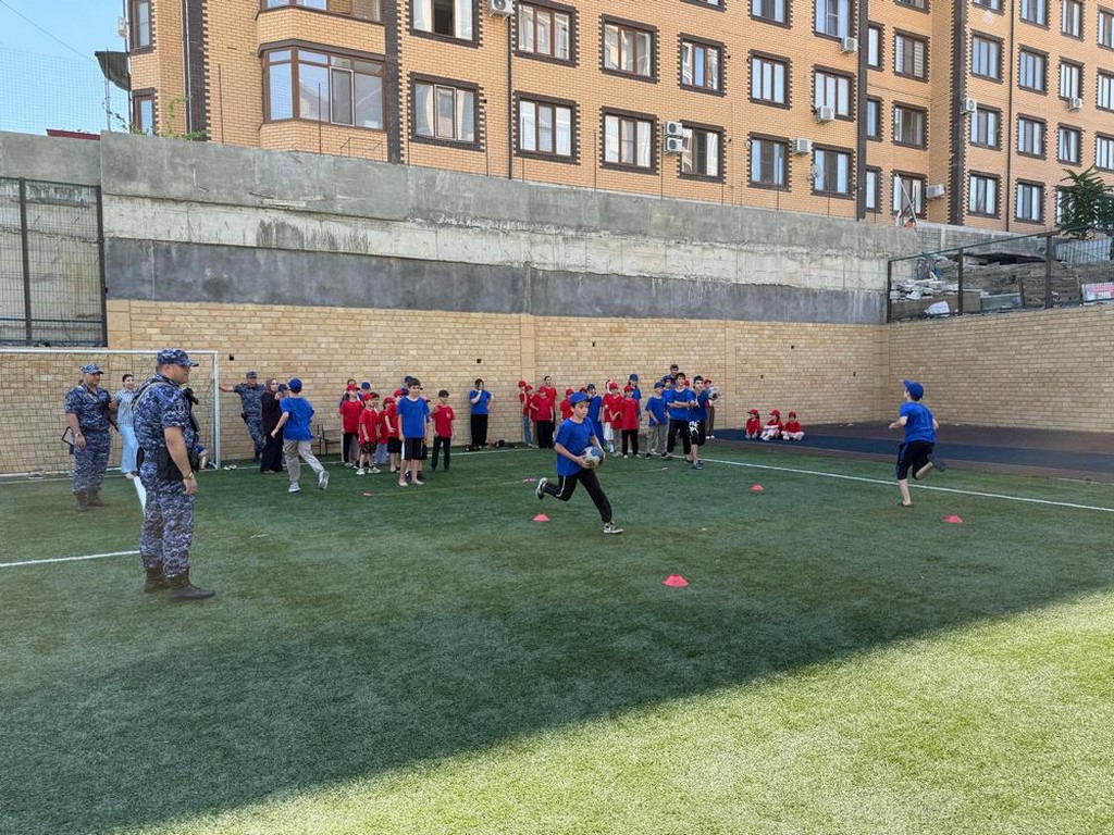 Акция «Каникулы с Росгвардией» стартовала в Дагестане