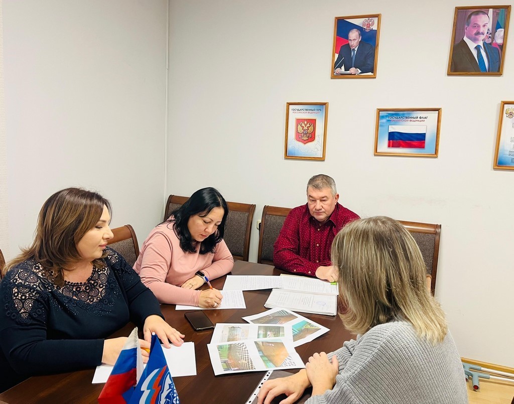 В Кизляре состоялся прием граждан по вопросам защиты прав трудящихся