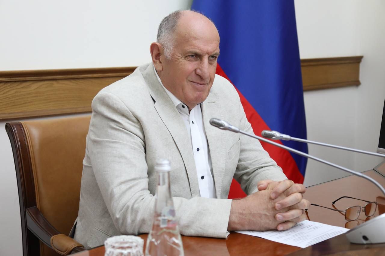 80-летие первого олимпийского чемпиона по вольной борьбе Загалава Абдулбекова широко отметят в Дагестане