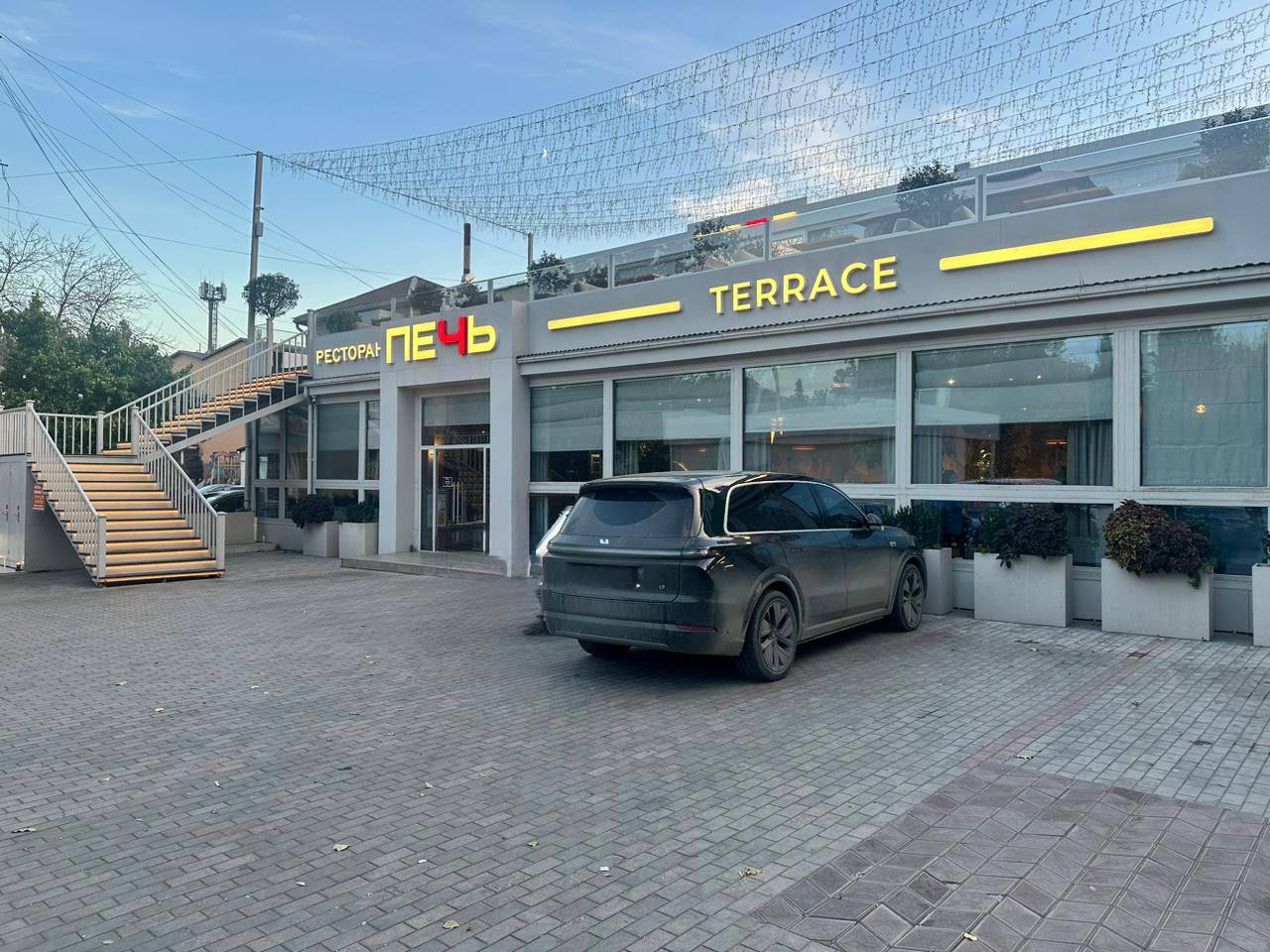 В Махачкале суд постановил снести незаконную пристройку общепита