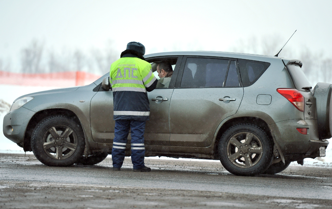 В РФ на 50% увеличили штраф за езду с непристегнутым ремнем безопасности