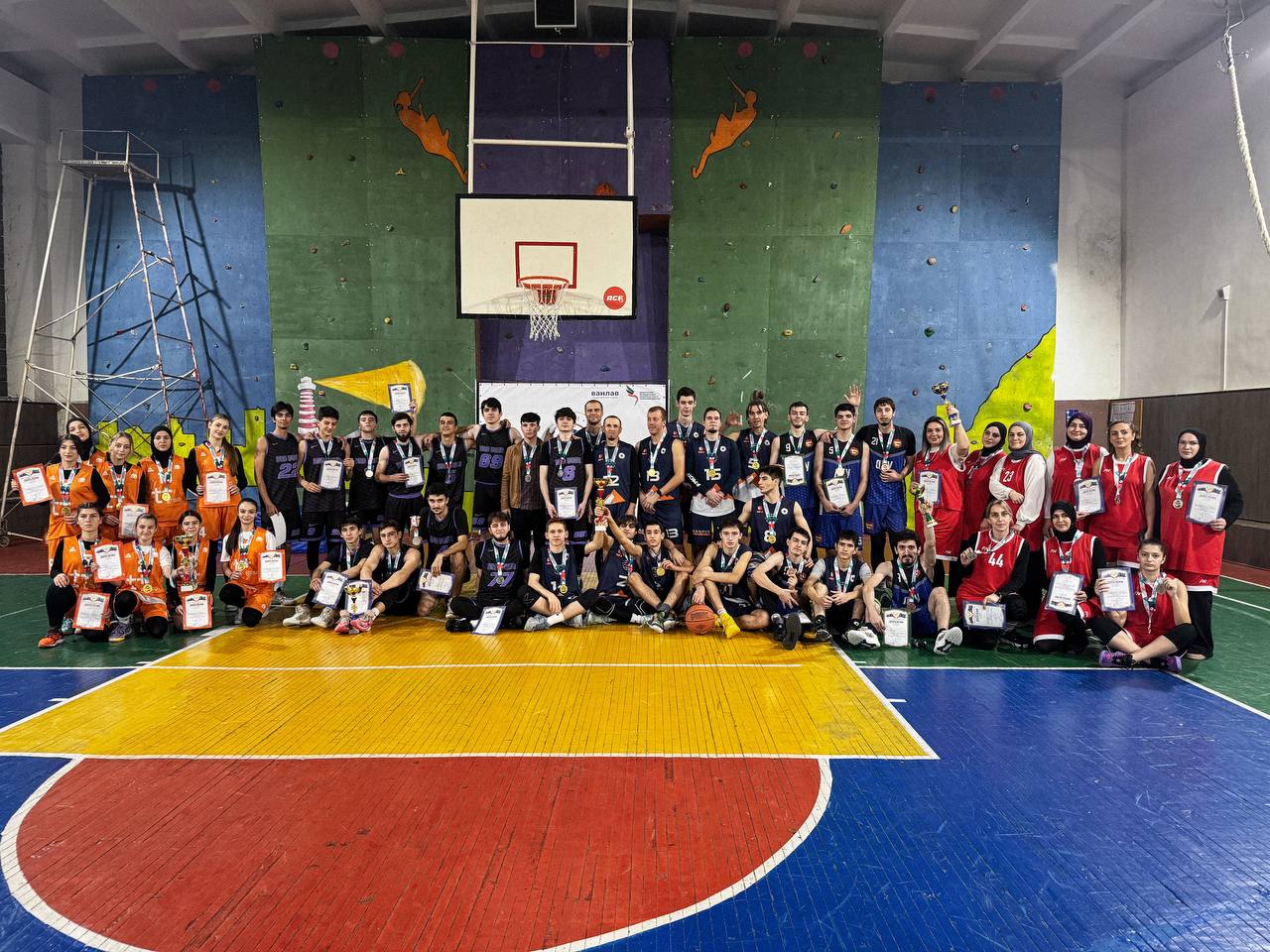 Определены чемпионы Дагестана по баскетболу