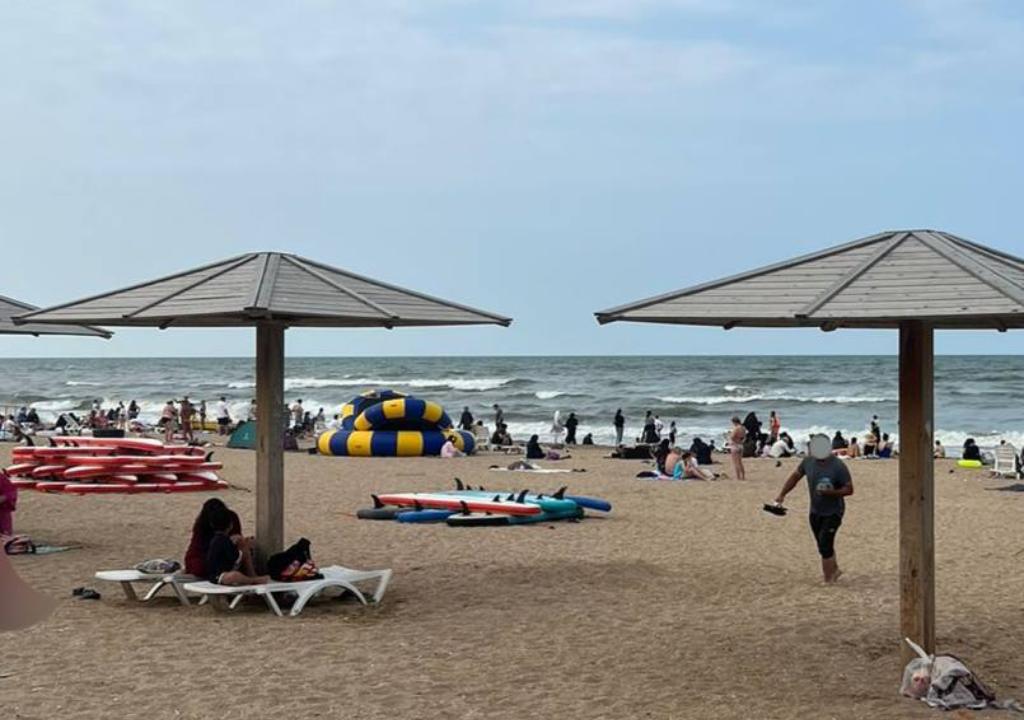 В Махачкале на городском пляже утонула 12-летняя девочка