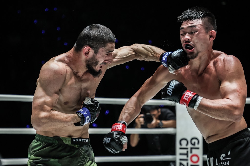 Чемпионский бой Алибега Расулова в ONE признан несостоявшимся