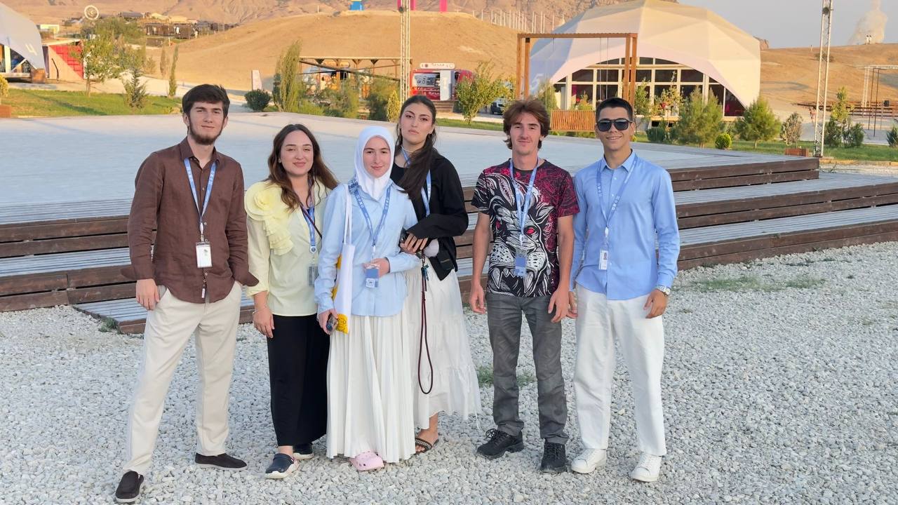 Дагестанская делегация принимает участие в летней школе Академии творческих индустрий «Меганом»