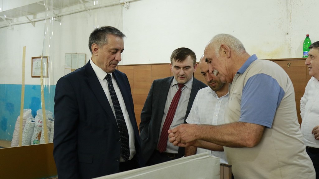 Абдурахман Махмудов посетил махачкалинское предприятие «Анжи»