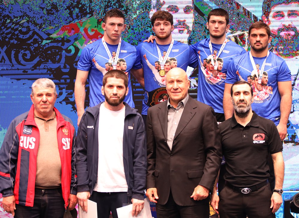 Дагестанские борцы в лидерах на Первенстве России памяти Бувайсара Сайтиева