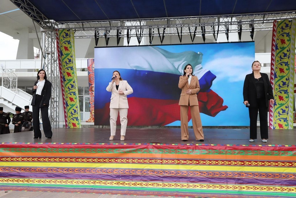 В Махачкале подвели итоги Республиканского фестиваля-конкурса национальной песни «Живые традиции»