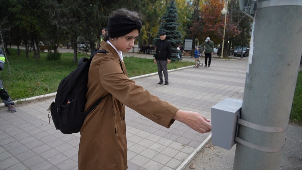 В Махачкале оптимизируют дорожное движение с помощью «умных» светофоров