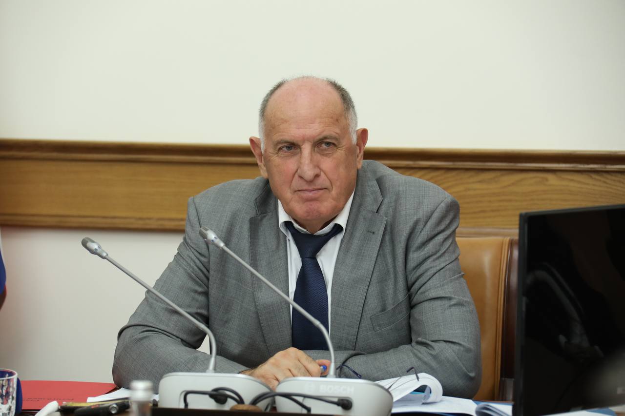 Абдулмуслим Абдулмуслимов прокомментировал Отчет Михаила Мишустина в Госдуме