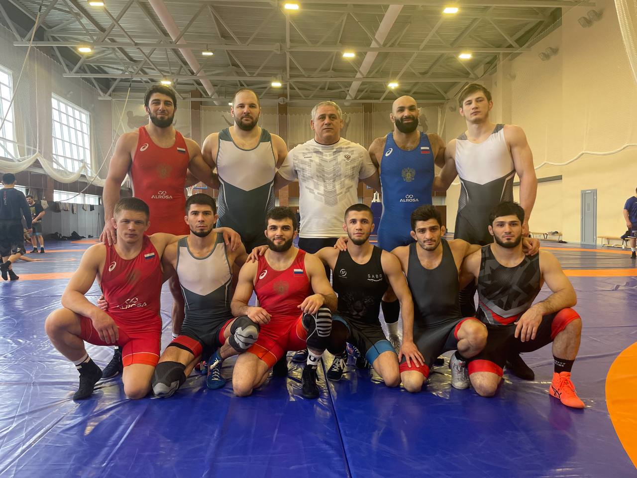 Борцы Алирзаев и Бамматов представят Россию на Чемпионате Европы