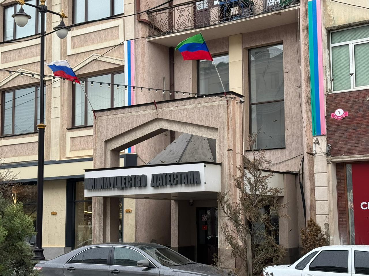 Почти 550 земельных участков предоставили участникам СВО в Дагестане