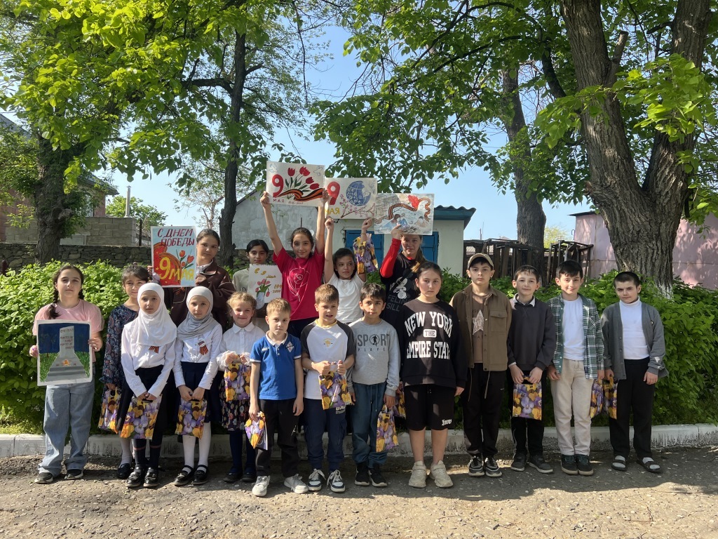 Подопечные Комплексного центра Избербаша стали участниками конкурса ко Дню Победы