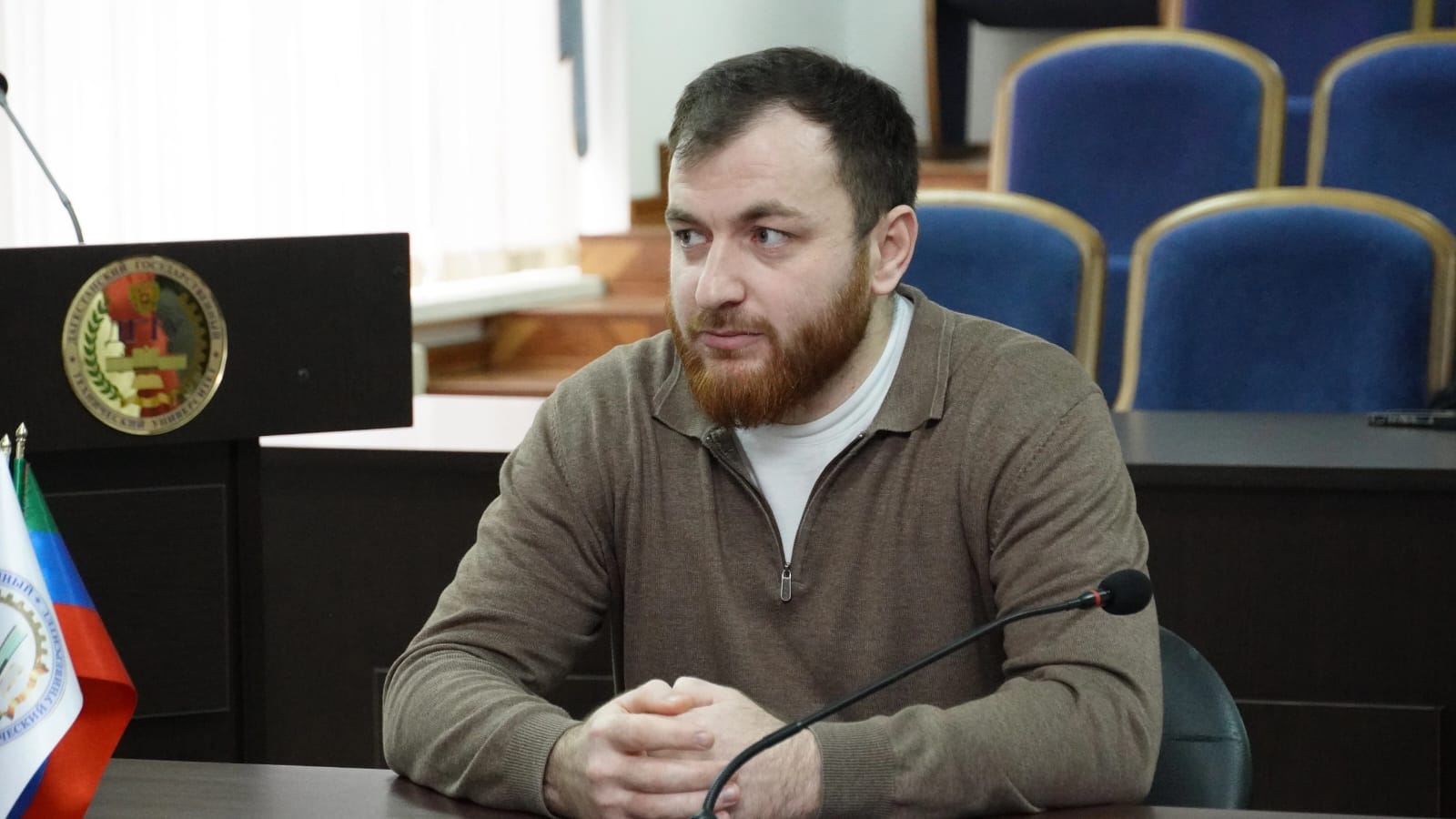 В ДГТУ прошла встреча студентов с участником СВО Газимагомедом Абдуллаевым