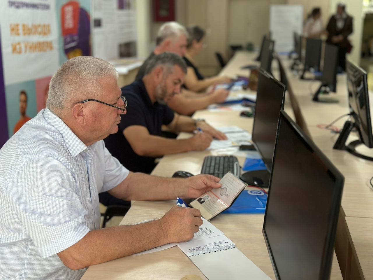 В ДГУ стартовали курсы по антитеррористической защите для образовательных учреждений Дагестана