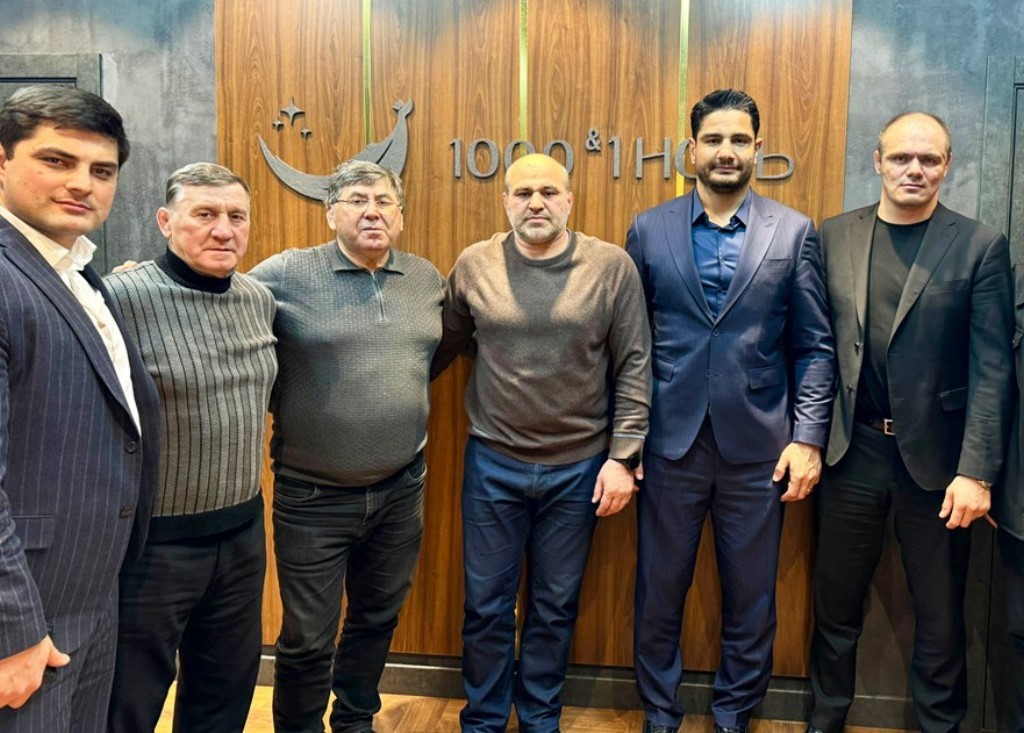 Турецкая делегация приехала проститься с Бувайсаром Сайтиевым