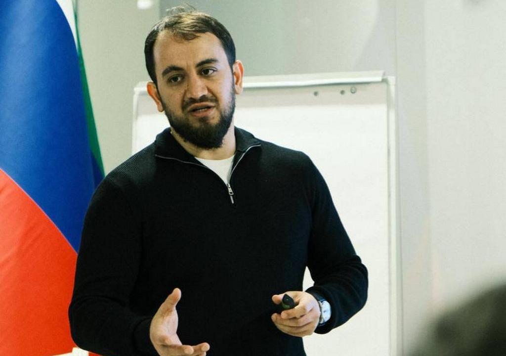 Руководитель ЦУР Дагестана выступил на молодежном форуме в Махачкале