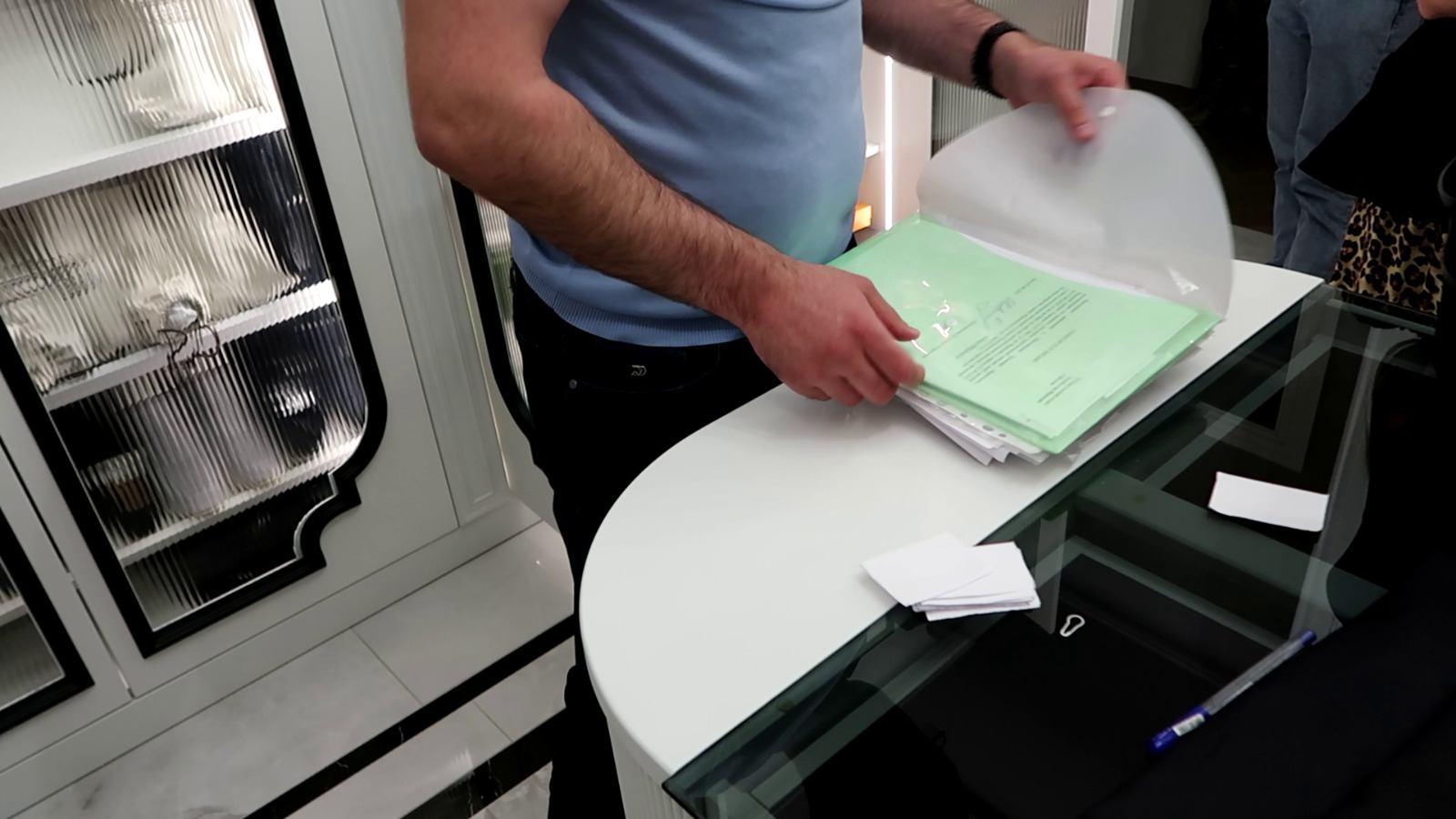 Начальница отделения почты в Дагестане совершила преступление, используя служебное положение