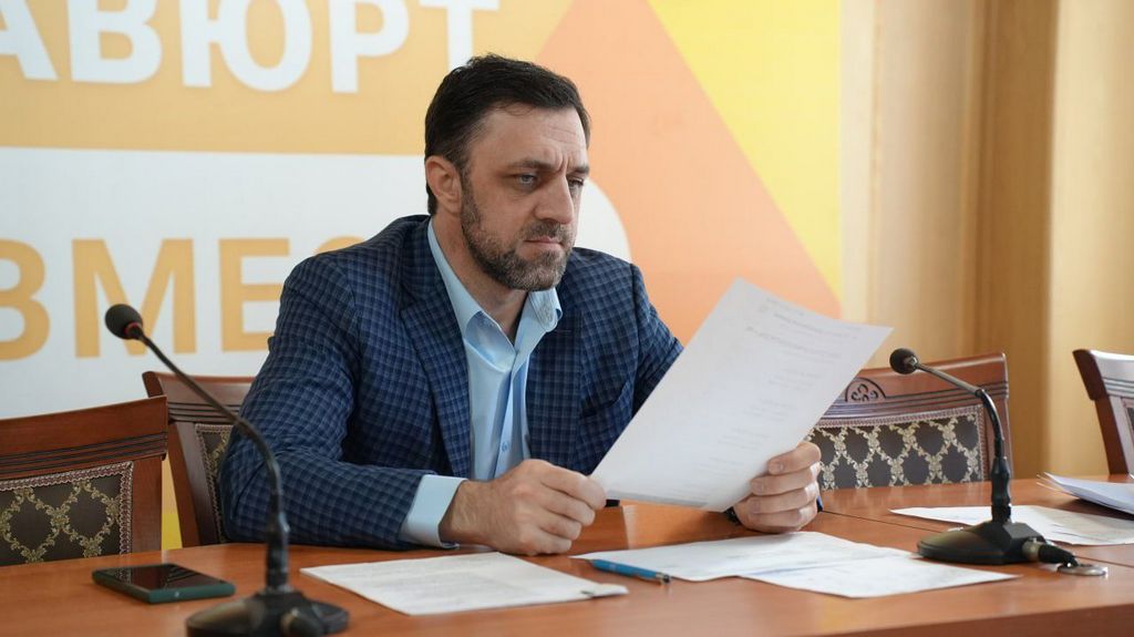 В Хасавюрте прошел прием граждан по вопросам ЖКХ и благоустройства