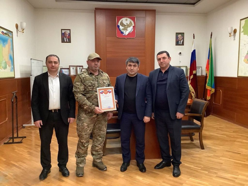 Благодарственное письмо от командира части получил глава Табасаранского района