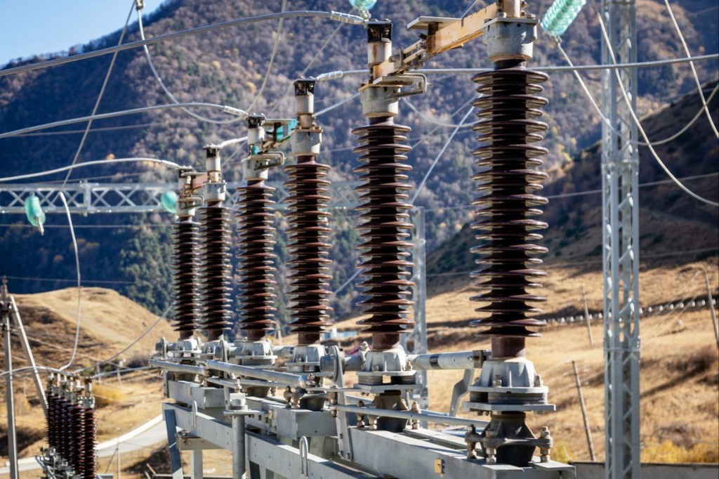 Три села Кизилюртовского района временно обесточат на период ремонтных работ