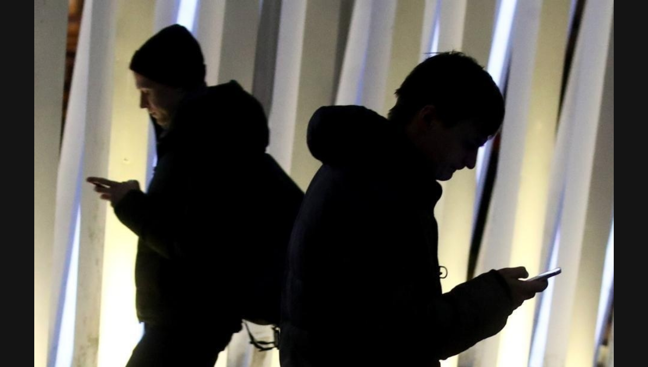 Мошенники стали использовать звонки из "военкомата" для обмана россиян