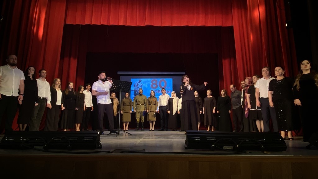 Праздничный концерт, посвященный Дню Победы, прошел в Даргинском театре