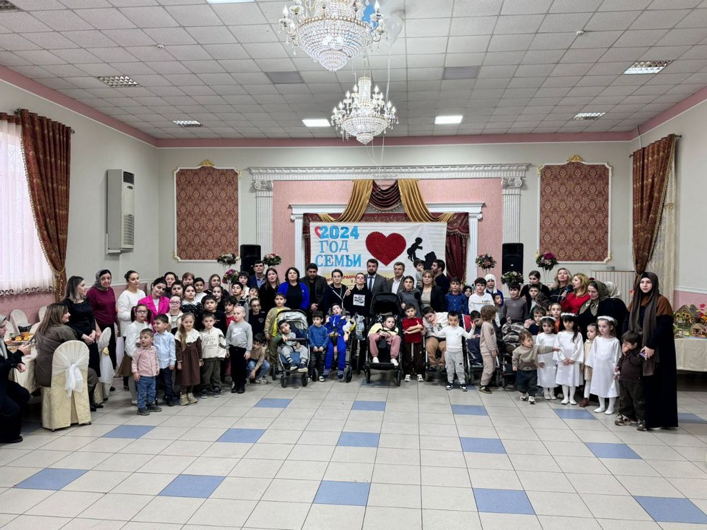 В Избербаше прошла благотворительная акция «Учимся жить вместе»