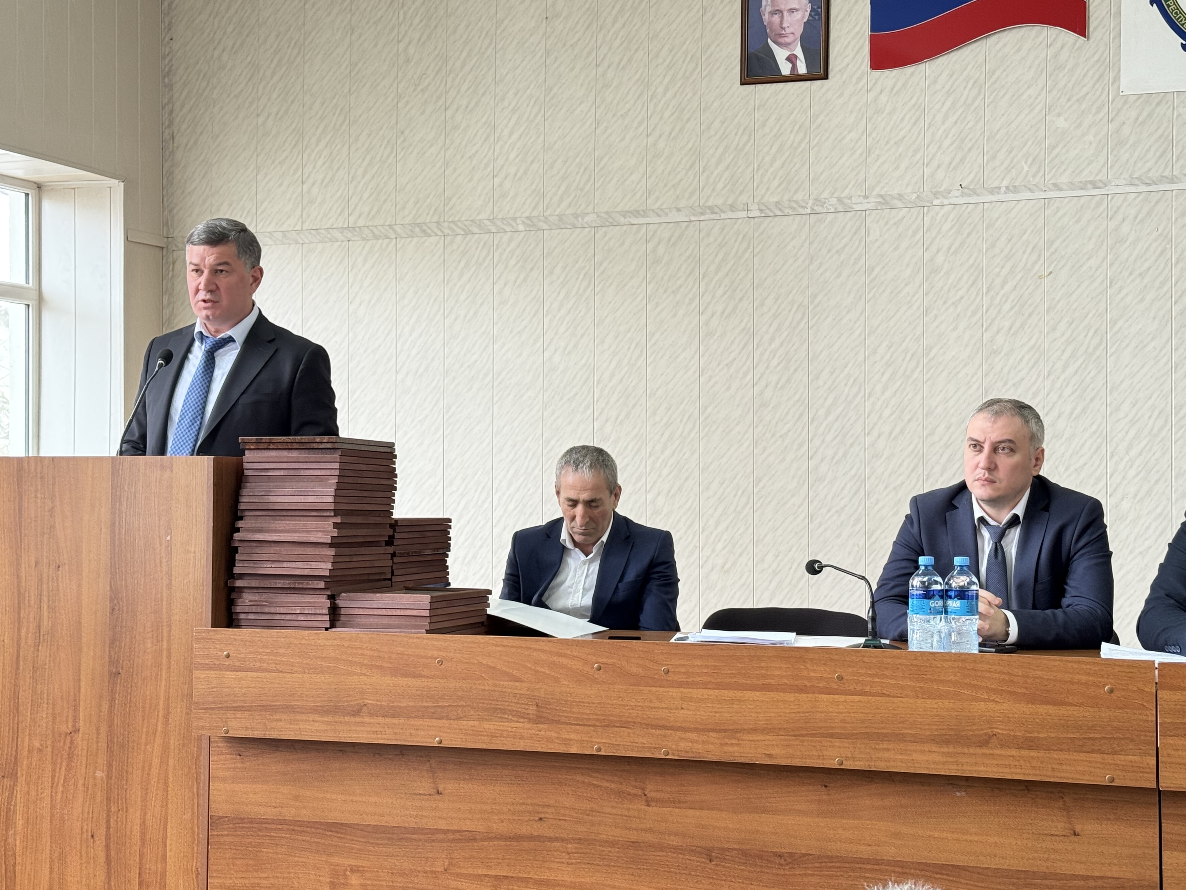 В администрации Карабудахкентского района подвели итоги работы за прошедший год