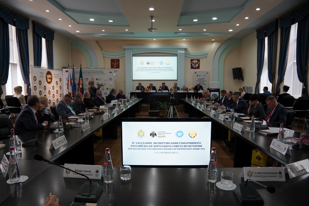 В ДГУ обсудили российско-белорусское сотрудничество в сфере истории