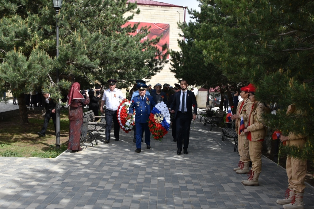 Жители Акушинского района приняли участие в мероприятиях к 80-й годовщине Победы