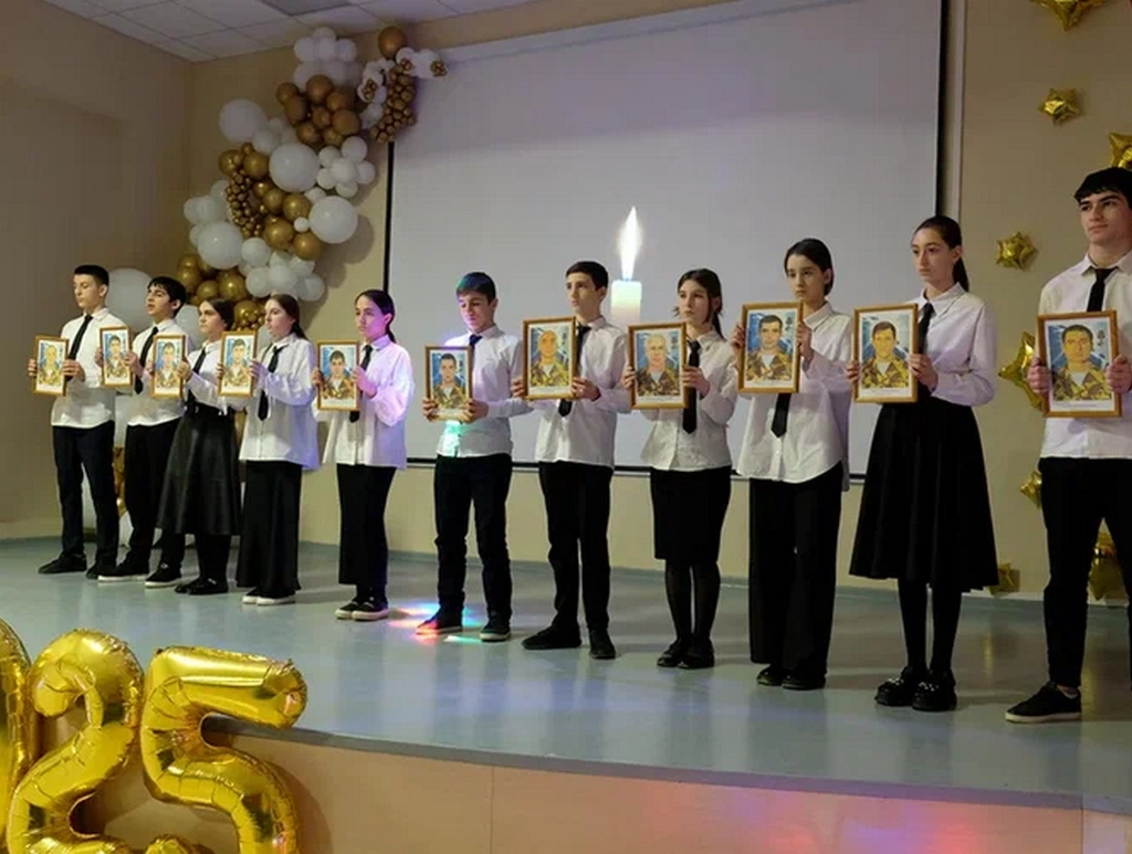 В Дагестане прошел вечер памяти погибших бойцов СОБРа Росгвардии