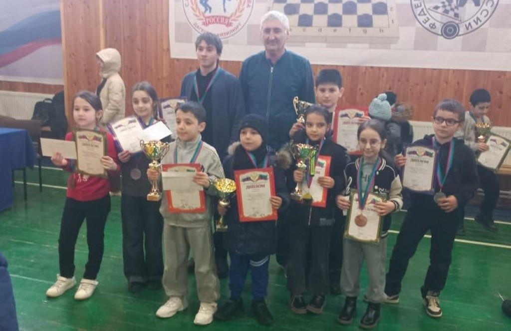 Кизилюрт принял Первенство Дагестана по русским шашкам