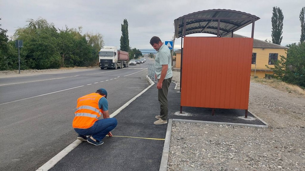 В Дагестане общественники проверили ремонт дороги в Кизилюртовском районе