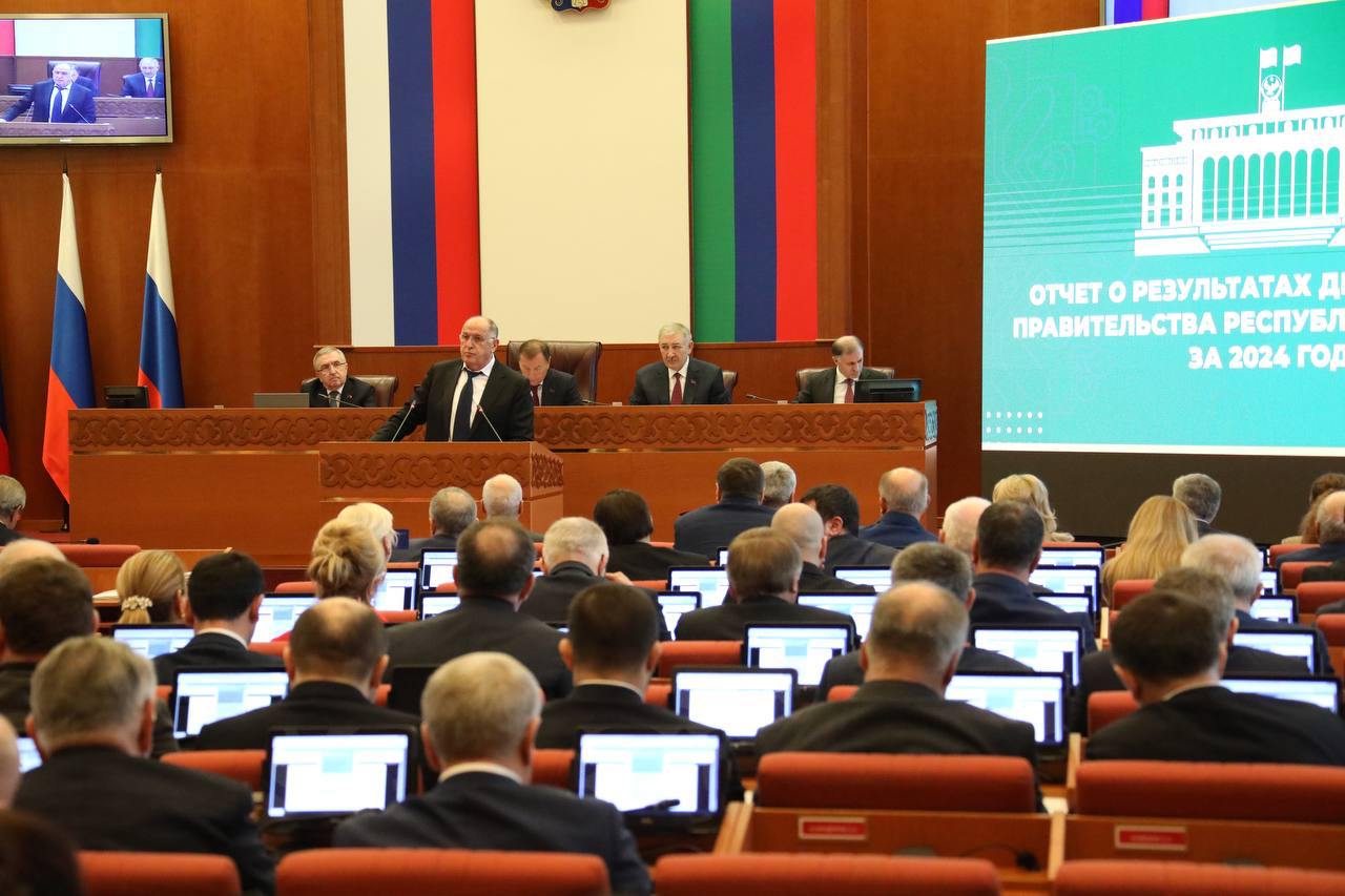 Абдулмуслим Абдулмуслимов: «Мы достигли рубежа в ВРП на уровне 1 трлн рублей»