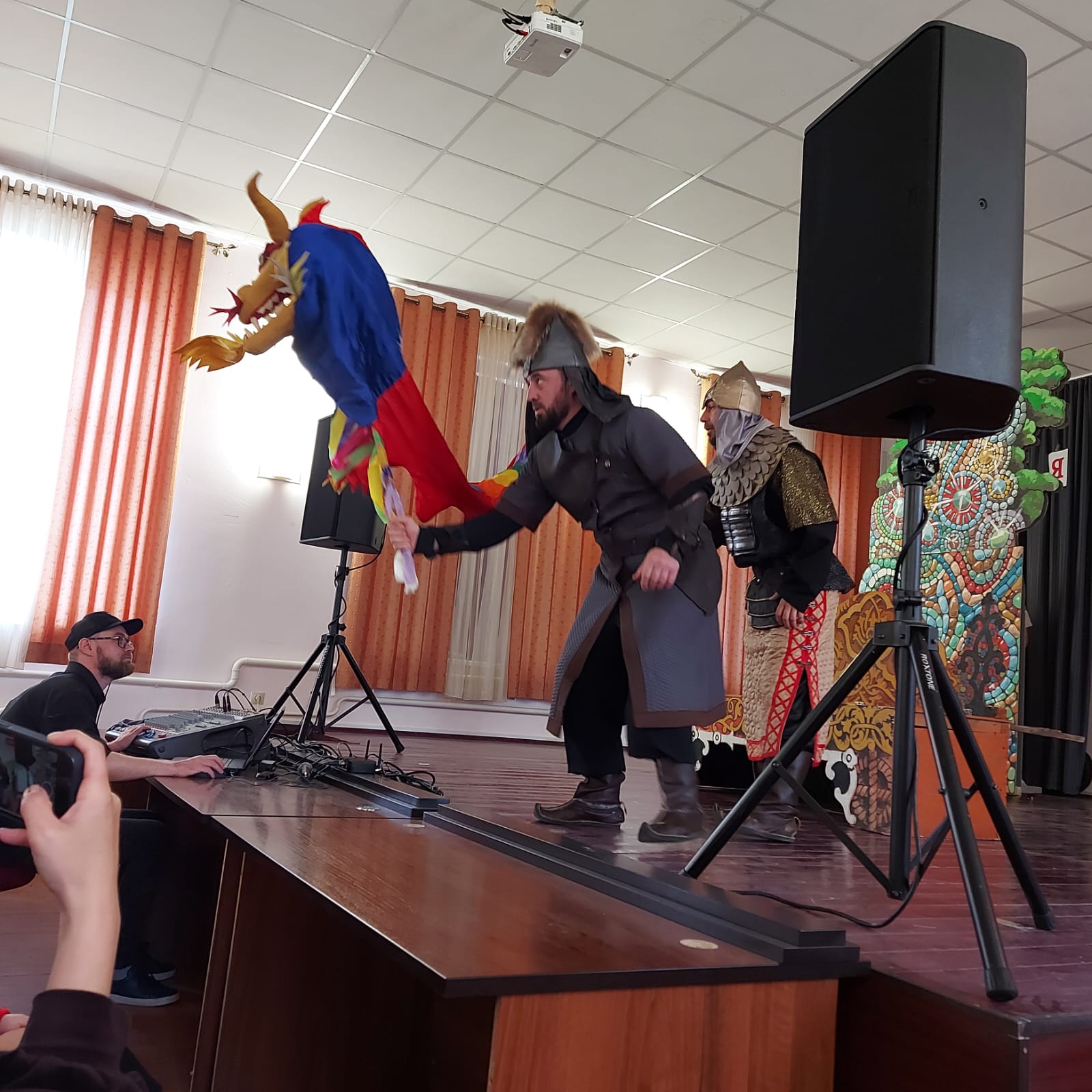 Даргинский театр продолжает гастроли по отдаленным районам Дагестана