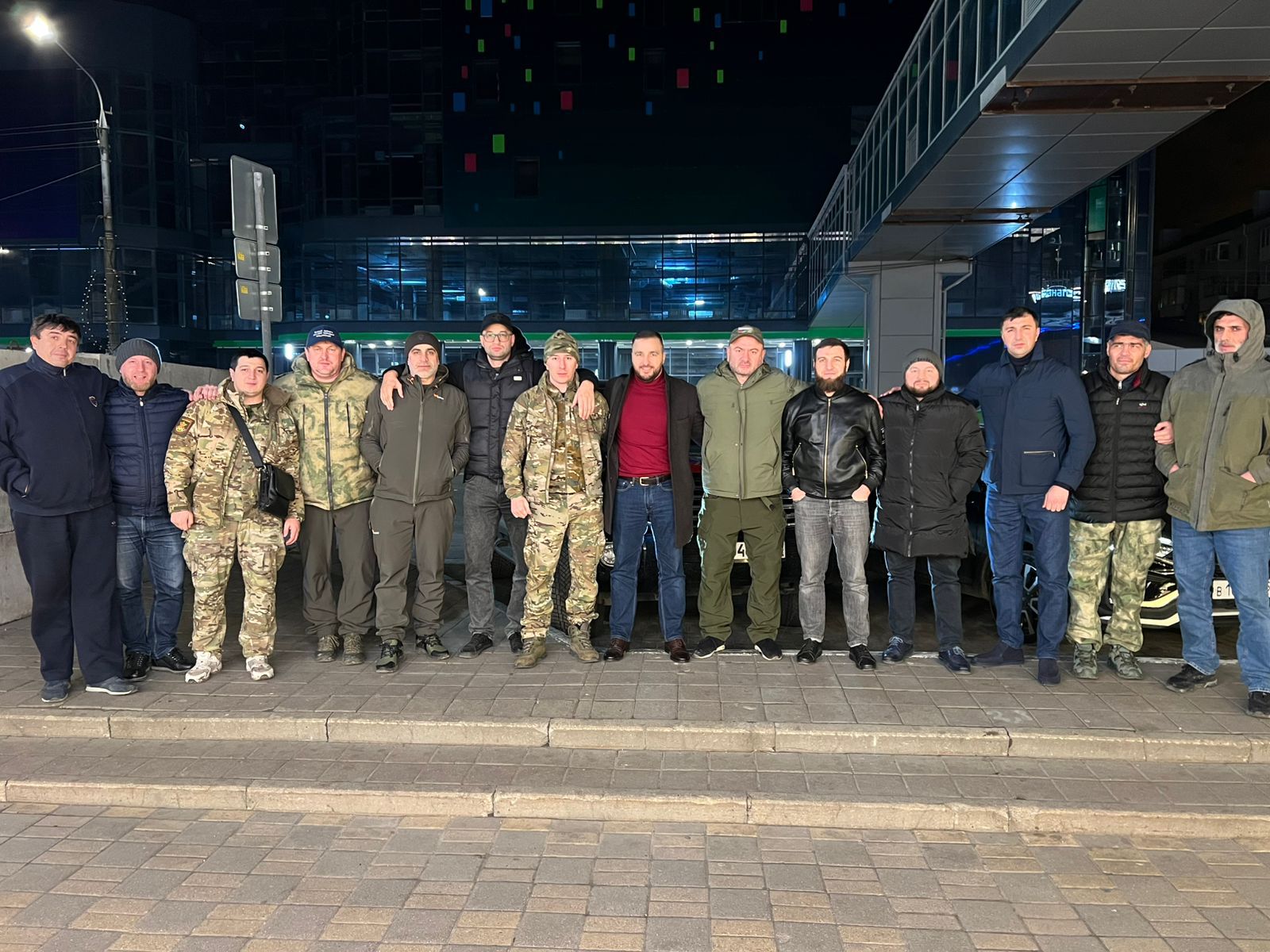 240 тонн гуманитарного груза доставлено бойцам от жителей Северного Дагестана