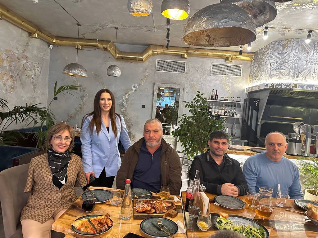 Махачкалинский центр соцобслуживания устроил праздник для людей с ОВЗ