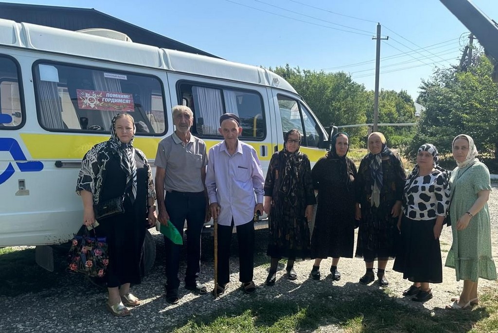 Более 150 пожилых жителей Бабаюртовского района получили медицинскую помощь