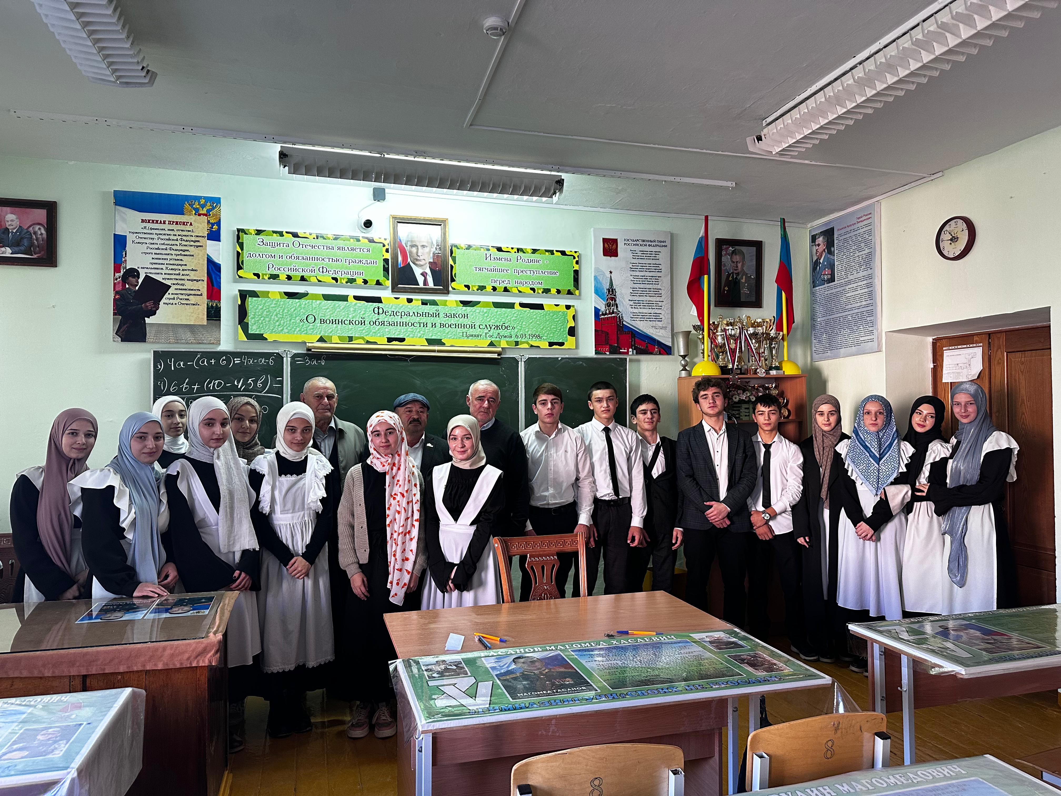 В Казбековском районе старшее поколение делится опытом с молодежью