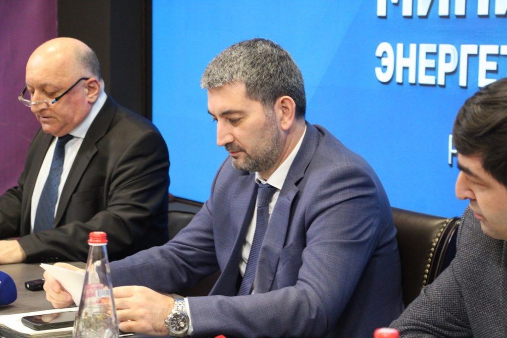 Энергетики объяснили причины массовых отключений света в Дагестане