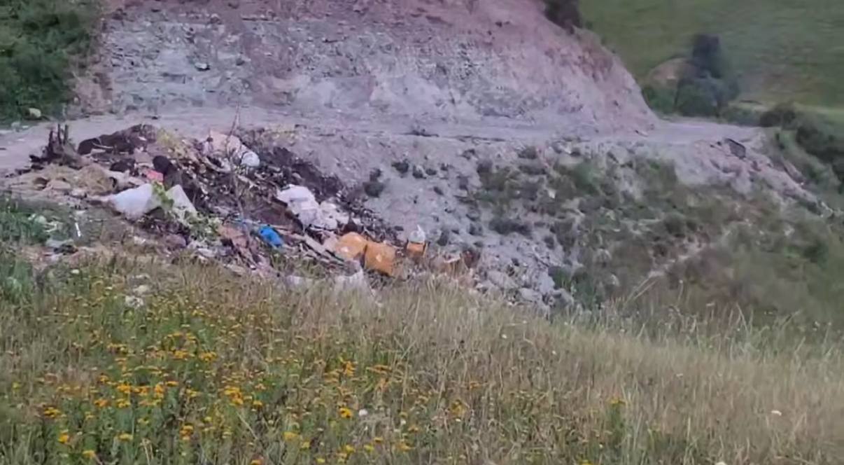 По сигналу ЦУР ликвидировали несанкционированную свалку в Буйнакском районе