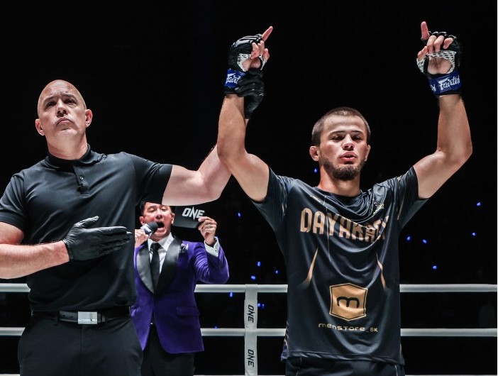 Дагестанец Абдулла Даякаев продолжает покорять ONE FC