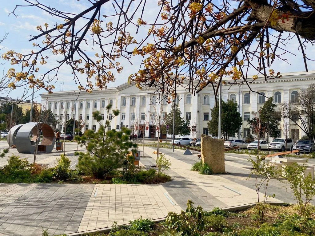 ДГУ вошел в топ-100 региональных площадок ВЭД-2025