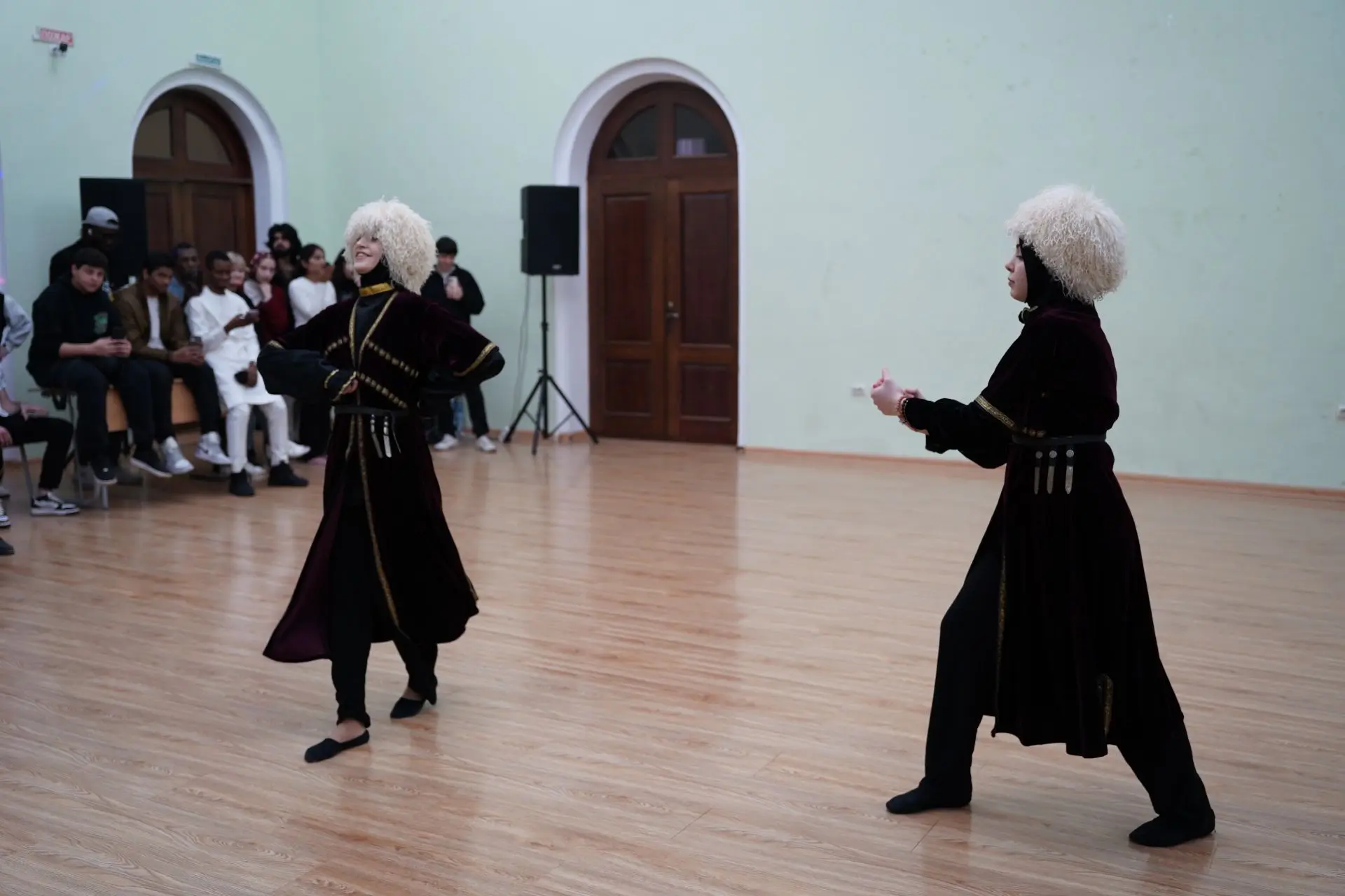 На филологическом факультете ДГУ состоялся межнациональный праздник «Майдан»