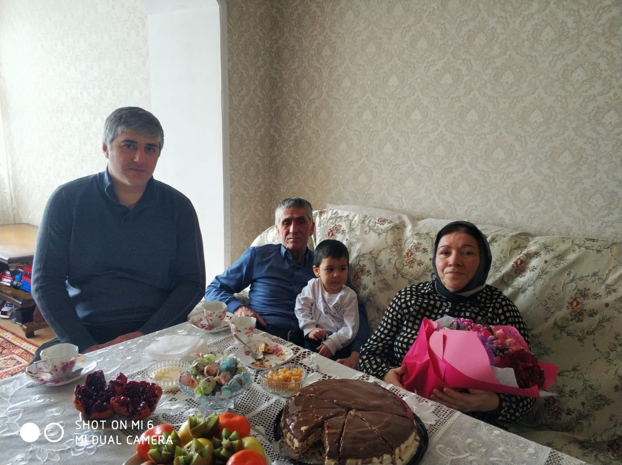 Ко Дню защитника Отечества Каспийский Комплексный центр навестил более 40 семей участников СВО