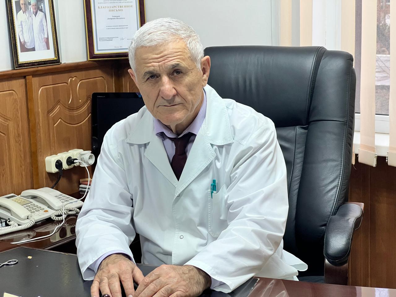 Дибирдада Гаджиев: «Хотим внедрить в Дагестане радикальную простатэктомию – основной метод лечения злокачественной опухоли простаты»