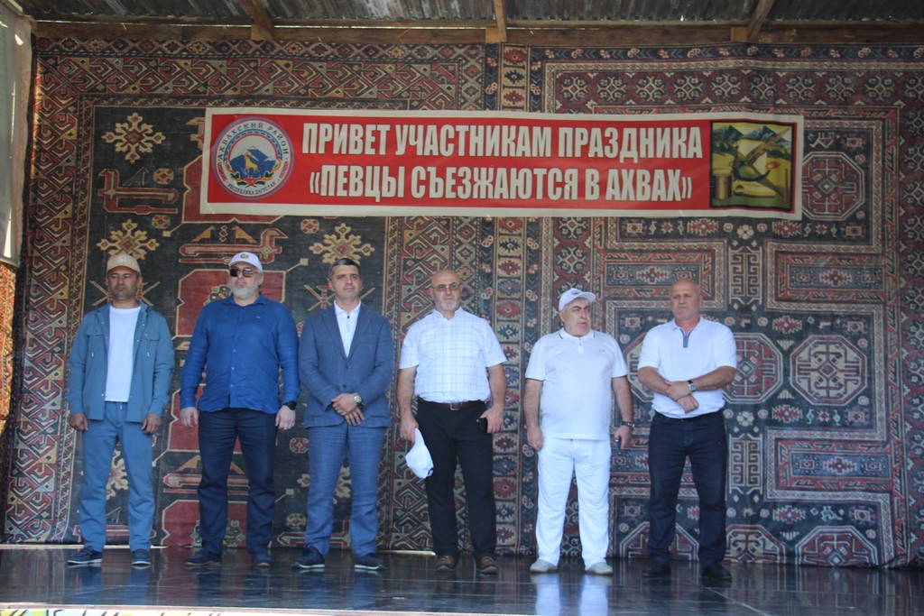 Фестиваль «Тархо» и праздник певцов провели в Ахвахском районе